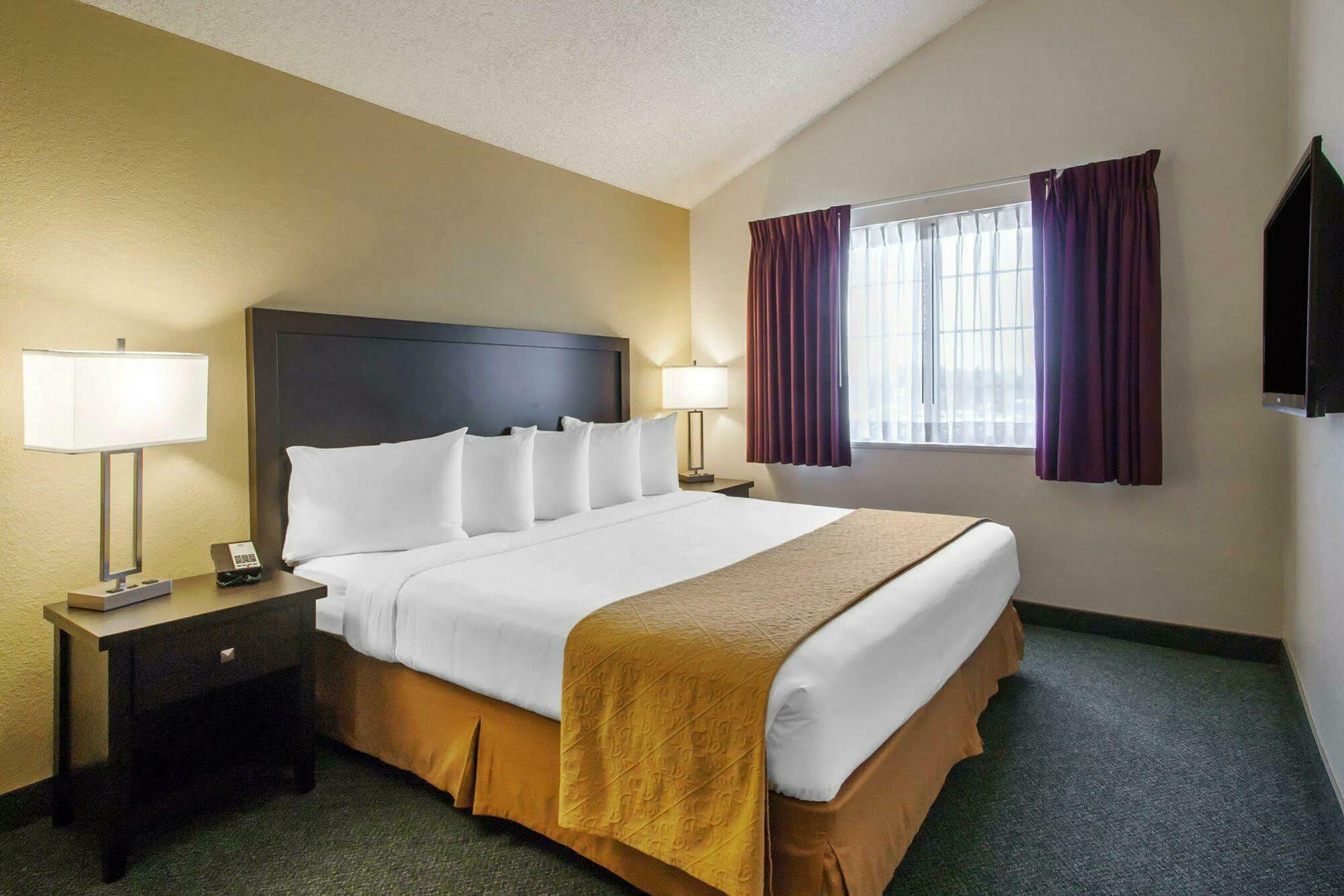 Quality Inn & Suites Спрингфілд Екстер'єр фото